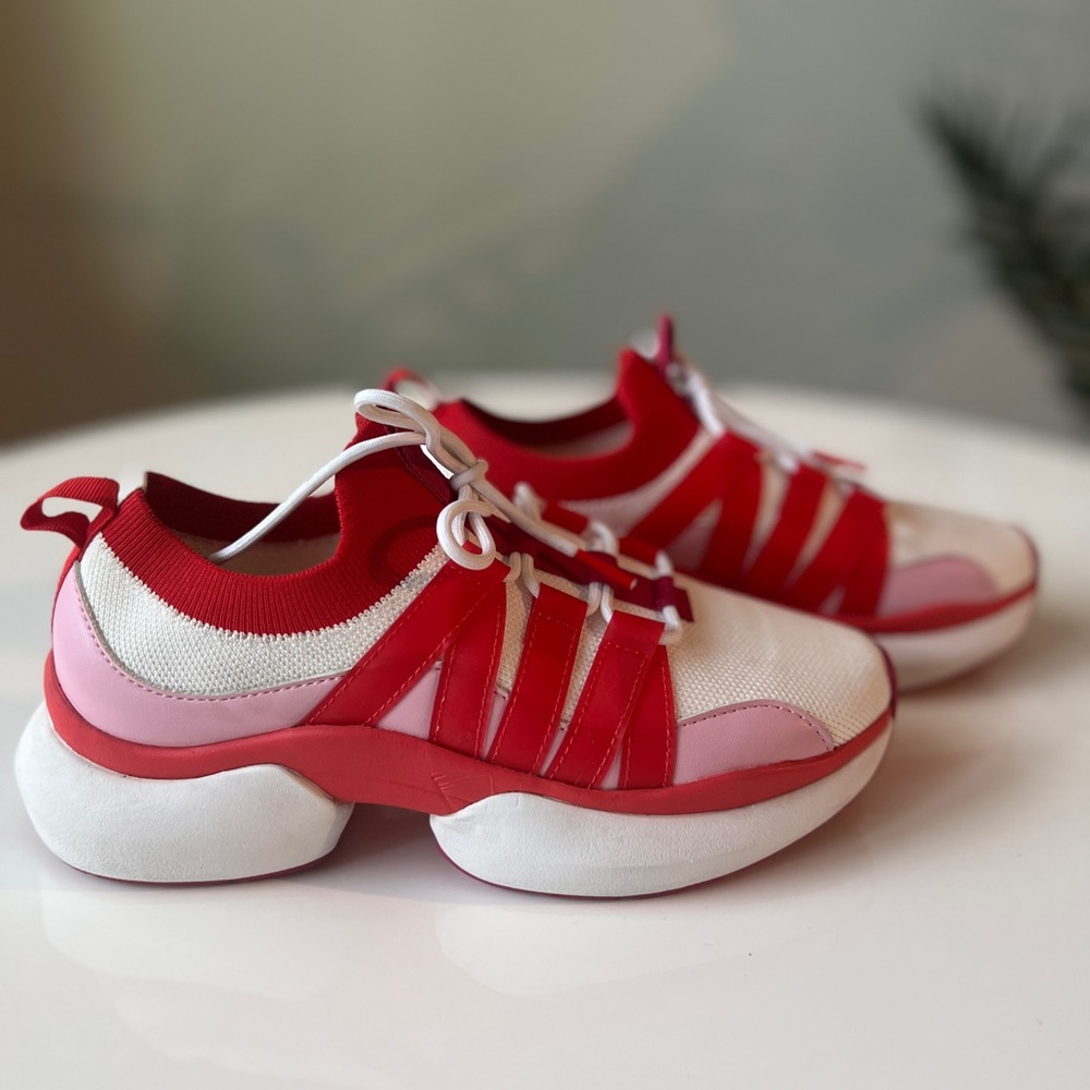 Nurture Boulder Women's Split Sole
Chunky Sneaker
